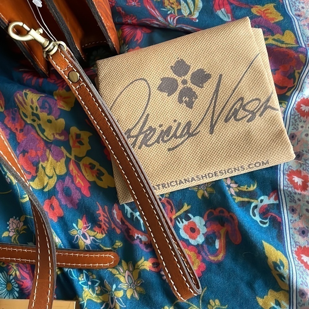 Brand New Patricia Nash Genuine Tooled Leather Lanza Crossbody Purse Florence - Picture 15 of 16